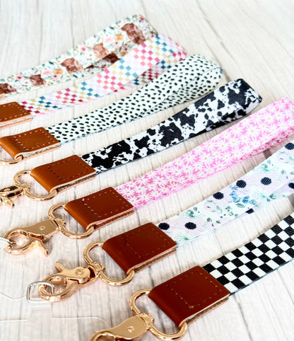 Phone Wrist Strap Keychain with Tether Tab - HIGHLAND COW