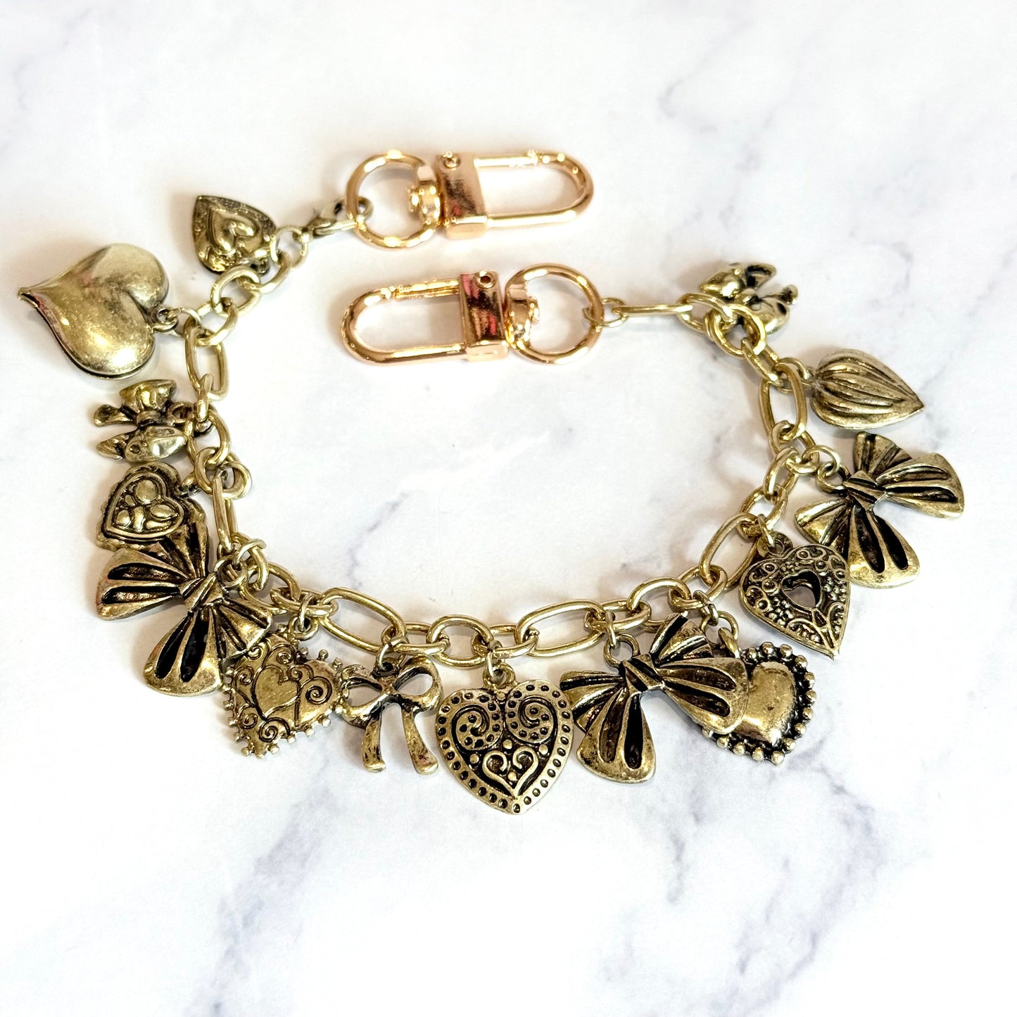 Hearts & Bows Deluxe Tumbler Charm Necklace
