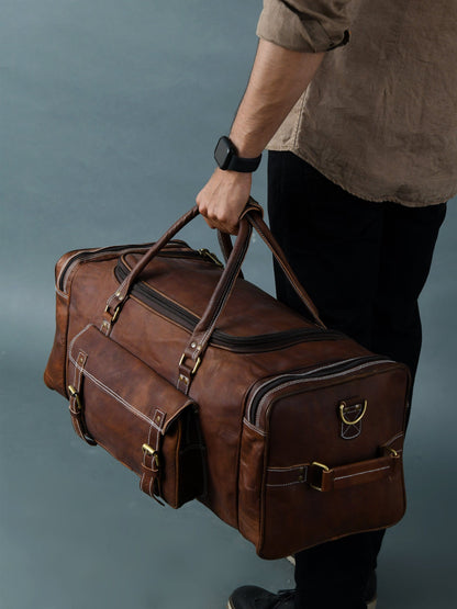 Traveler Weekender Duffle Bag + FREE Toiletry Bag